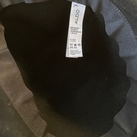 Vintage style 1920s Art Deco cloche hat - Picture 3 of 3